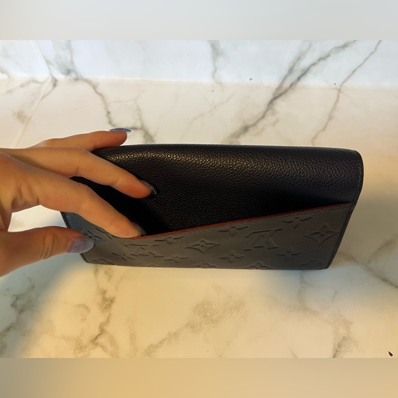 Louis Vuitton Sarah Wallet Empreinte - Picture 8 of 9